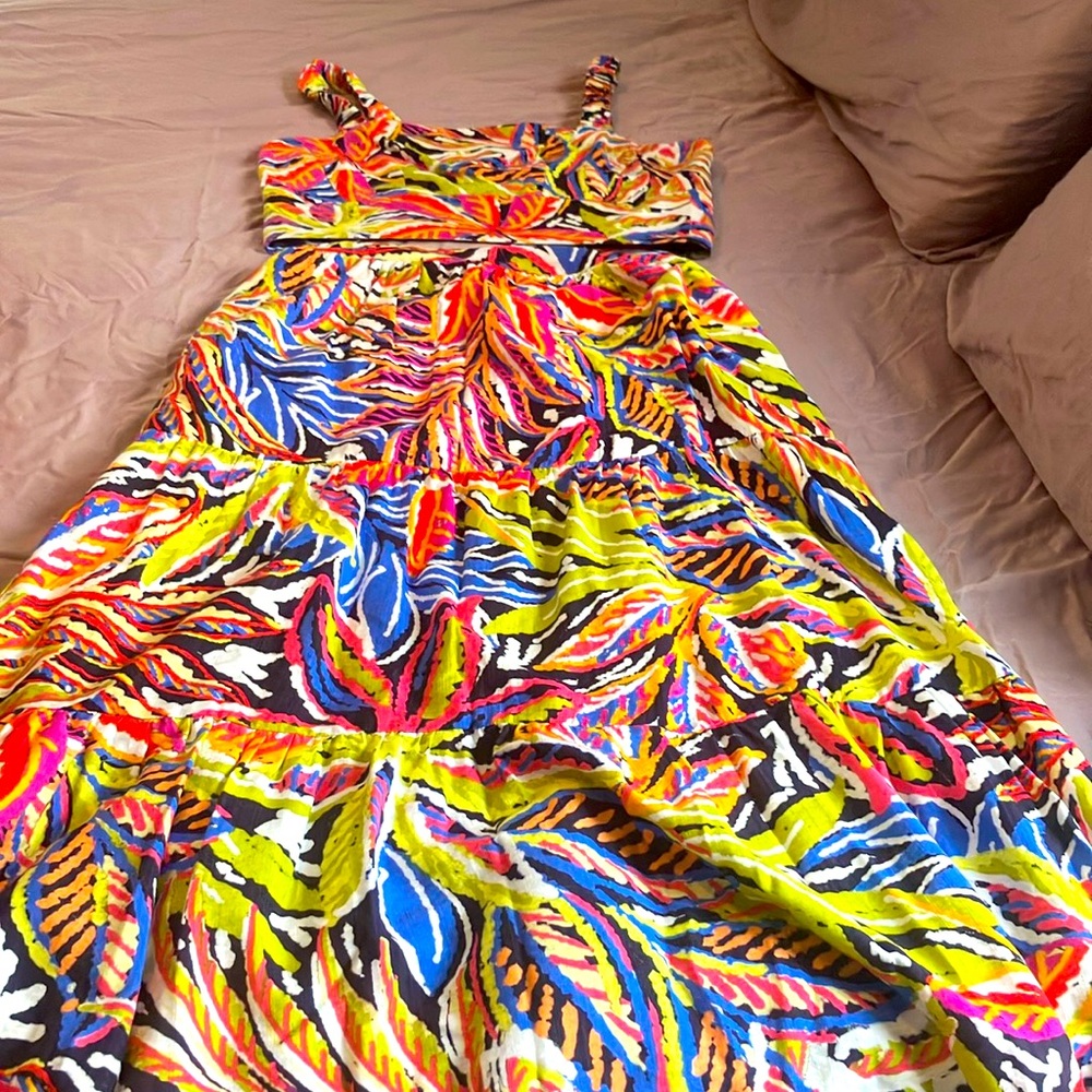 Brand new (without tags) Rachel Zoe tropical set